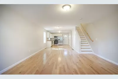 18-20 Healey #20, Springfield, MA 01151 - Photo 2