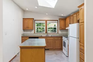 15 Colonial Ln, Winchendon, MA 01475 - Photo 8