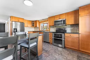 850 Hortonville Rd, Swansea, MA 02777 - Photo 6