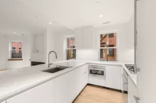 2A-4A Milford St, Boston, MA 02118 - Photo 6