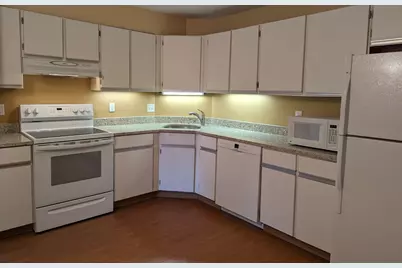 151 Coolidge Ave #105, Watertown, MA 02472 - Photo 6