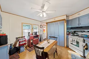 11 Chestnut Cir, Rockland, MA 02370 - Photo 8