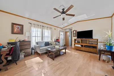 11 Chestnut Cir, Rockland, MA 02370 - Photo 4