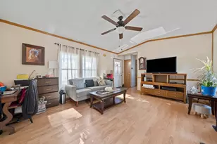 11 Chestnut Cir, Rockland, MA 02370 - Photo 4