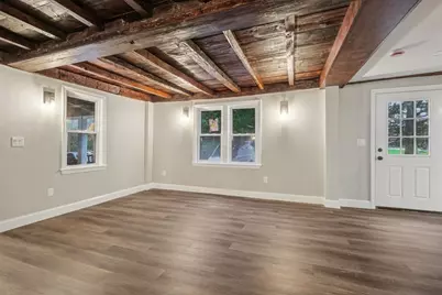 1 Rounseville Rd, Rochester, MA 02770 - Photo 8
