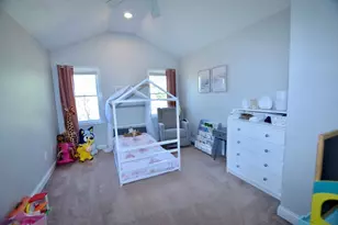 90 E Water St, Taunton, MA 02780 - Photo 18