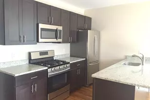 17 Plymouth St, Cambridge, MA 02141 - Photo 4