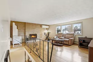 12 Mansfield St, Peabody, MA 01960 - Photo 16