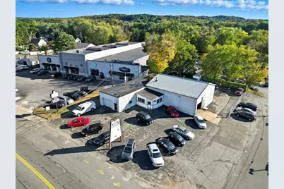 560 River St, Haverhill, MA 01832 - Photo 2