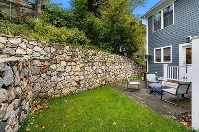 18 Breck Ave #18, Boston, MA 02135 - Photo 32