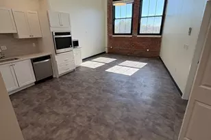 151 Chestnut St, Springfield, MA 01103 - Photo 4