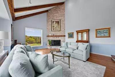 60 Old Cheshire Rd, Lanesborough, MA 01237 - Photo 10