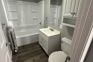 371 Dickinson St, Springfield, MA 01108 - Photo 6