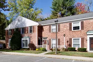 20 Smithfield Ct, Springfield, MA 01108 - Photo 1