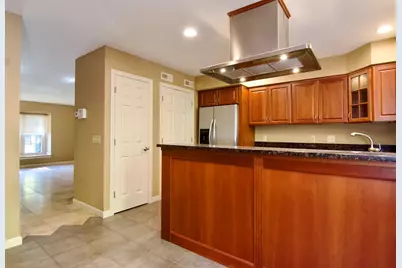 20 Smithfield Ct #20, Springfield, MA 01108 - Photo 10