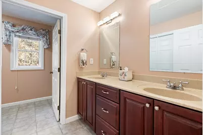 16 Hilltop Dr, Douglas, MA 01516 - Photo 28