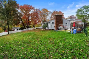 425 Pleasant St, Marlborough, MA 01752 - Photo 30