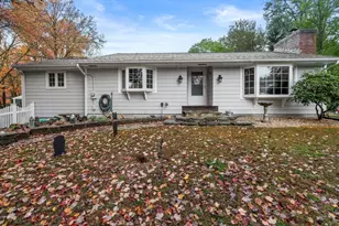 425 Pleasant St, Marlborough, MA 01752 - Photo 2