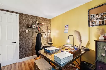 425 Pleasant St, Marlborough, MA 01752 - Photo 16