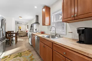 1011 Webster St, Needham, MA 02492 - Photo 26