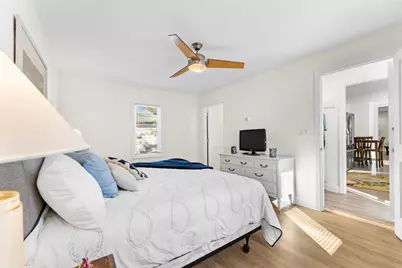 1011 Webster St, Needham, MA 02492 - Photo 32