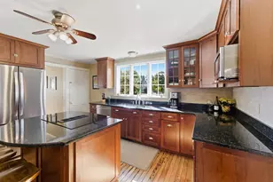 37 Central St, West Brookfield, MA 01585 - Photo 8