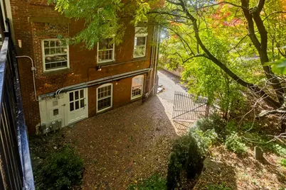 244 Main St, Northampton, MA 01060 - Photo 18