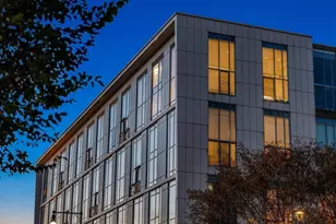 1 Earhart St, Cambridge, MA 02141 - Photo 38