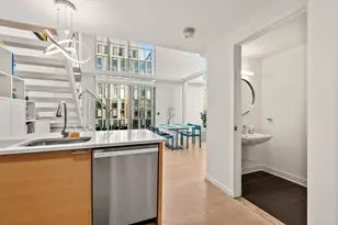 1 Earhart St, Cambridge, MA 02141 - Photo 14