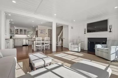 11 Oak Street #62, Wellesley, MA 02482 - Photo 4