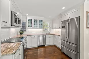 11 Oak St, Wellesley, MA 02482 - Photo 6