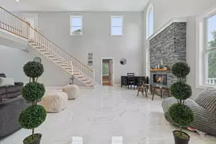 920 Drift Rd, Westport, MA 02790 - Photo 18