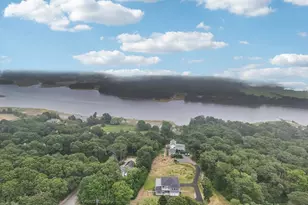 920 Drift Rd, Westport, MA 02790 - Photo 14