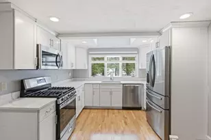 21 Gates Ave, Hudson, MA 01749 - Photo 6