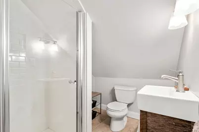 27 Champa St #2, Newton, MA 02464 - Photo 14