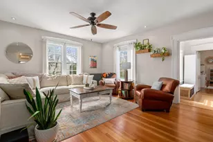 27 Champa St, Newton, MA 02464 - Photo 8