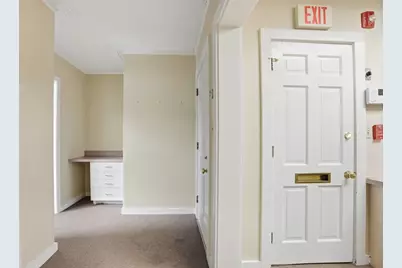 35-41 W Main St #6, Georgetown, MA 01833 - Photo 4