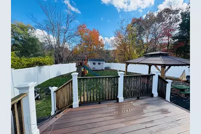 27 Fitchburg St, Marlborough, MA 01752 - Photo 30