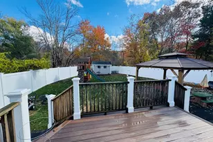 27 Fitchburg St, Marlborough, MA 01752 - Photo 30