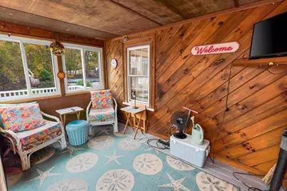 70 Westminster Ave, Haverhill, MA 01830 - Photo 14