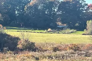 11 Amber Dr, Wrentham, MA 02093 - Photo 2