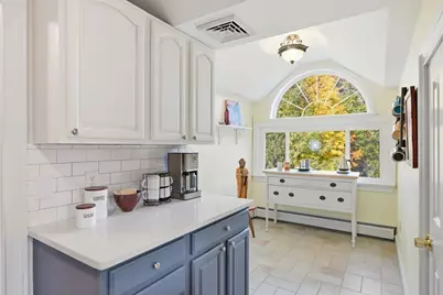 30 Graves Ave #B, Northampton, MA 01060 - Photo 20