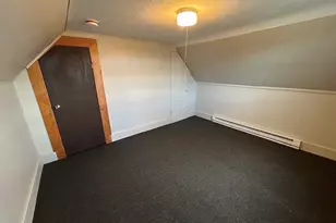 694 Lakeview Ave, Lowell, MA 01850 - Photo 16