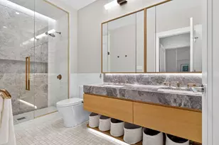 45 Temple St, Boston, MA 02114 - Photo 12