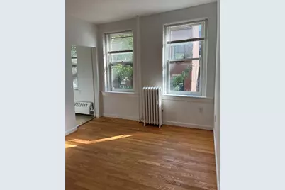 17 South Russell St #8, Boston, MA 02114 - Photo 2