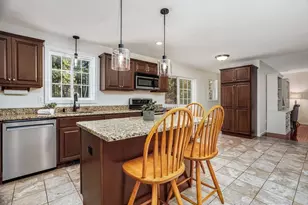 340 New West Townsend Rd, Lunenburg, MA 01462 - Photo 12