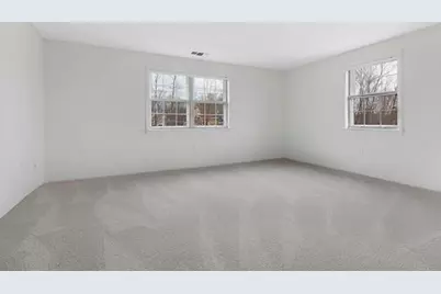 200 Bedford #26F, Woburn, MA 01801 - Photo 4