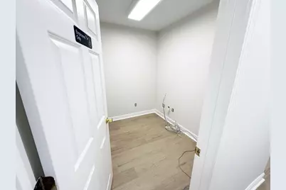 681 Falmouth Rd #D24, Mashpee, MA 02649 - Photo 8