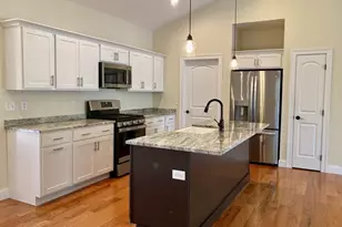 28 Spring St, Petersham, MA 01366 - Photo 10