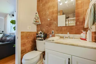 7 Jackson Ct #B, Natick, MA 01760 - Photo 14